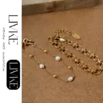 18K Gold Freshwater Pearl Bracelet 2 LIVKE’s gold freshwater pearl bracelet styled three ways: wrist, layered, and ankle chain for versatile elegance.