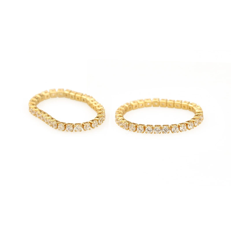 LIVKE’s gold vintage chain ring with zirconia details, stacked with minimalist bands for office-ready elegance.