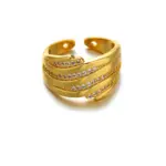 Artisan Zirconium Ring Set 5 Woman stacking LIVKE textured gold rings with UV color shift effect for TikTok transition video