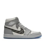 Kivne Air Jordan 1 Retro High x Dior Sneakers