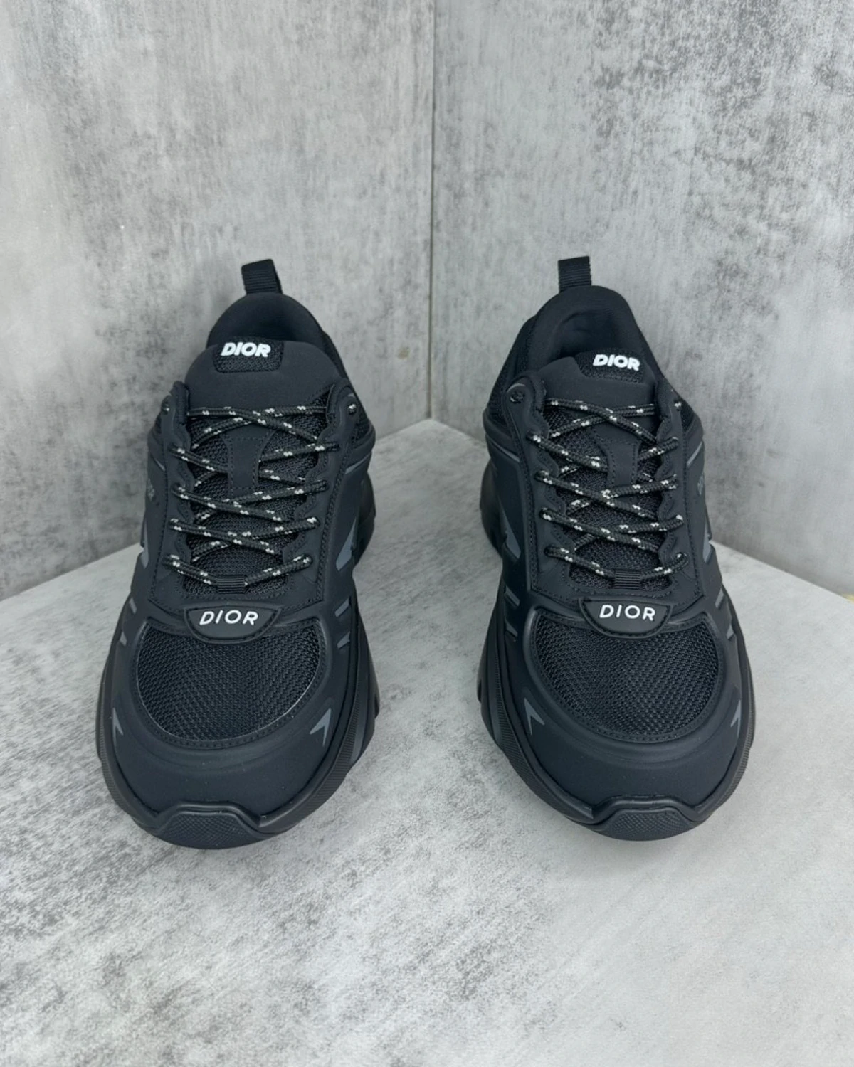Kivne Dior B44 Mesh Black Trainer