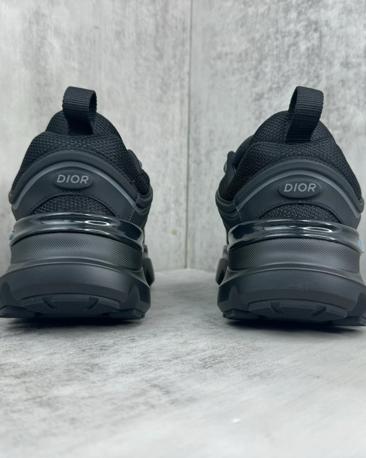 Kivne Dior B44 Mesh Black Trainer