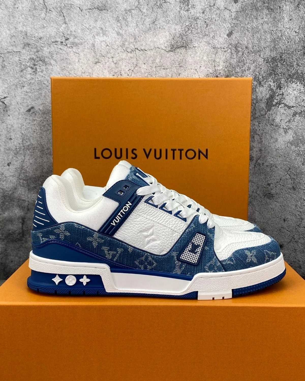 Kivne Louis Vuitton Trainer Sneaker "Blue"