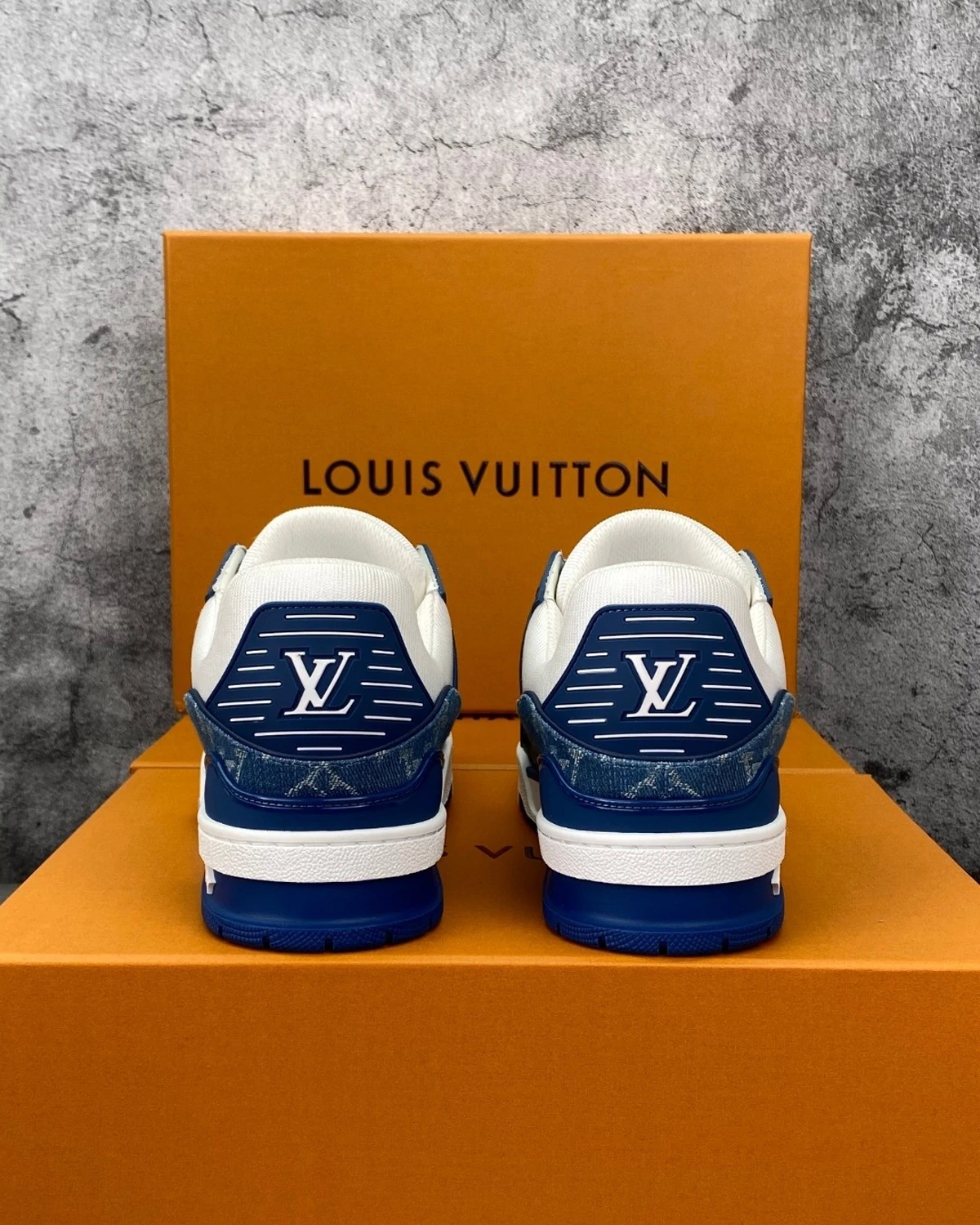 Kivne Louis Vuitton Trainer Sneaker "Blue"
