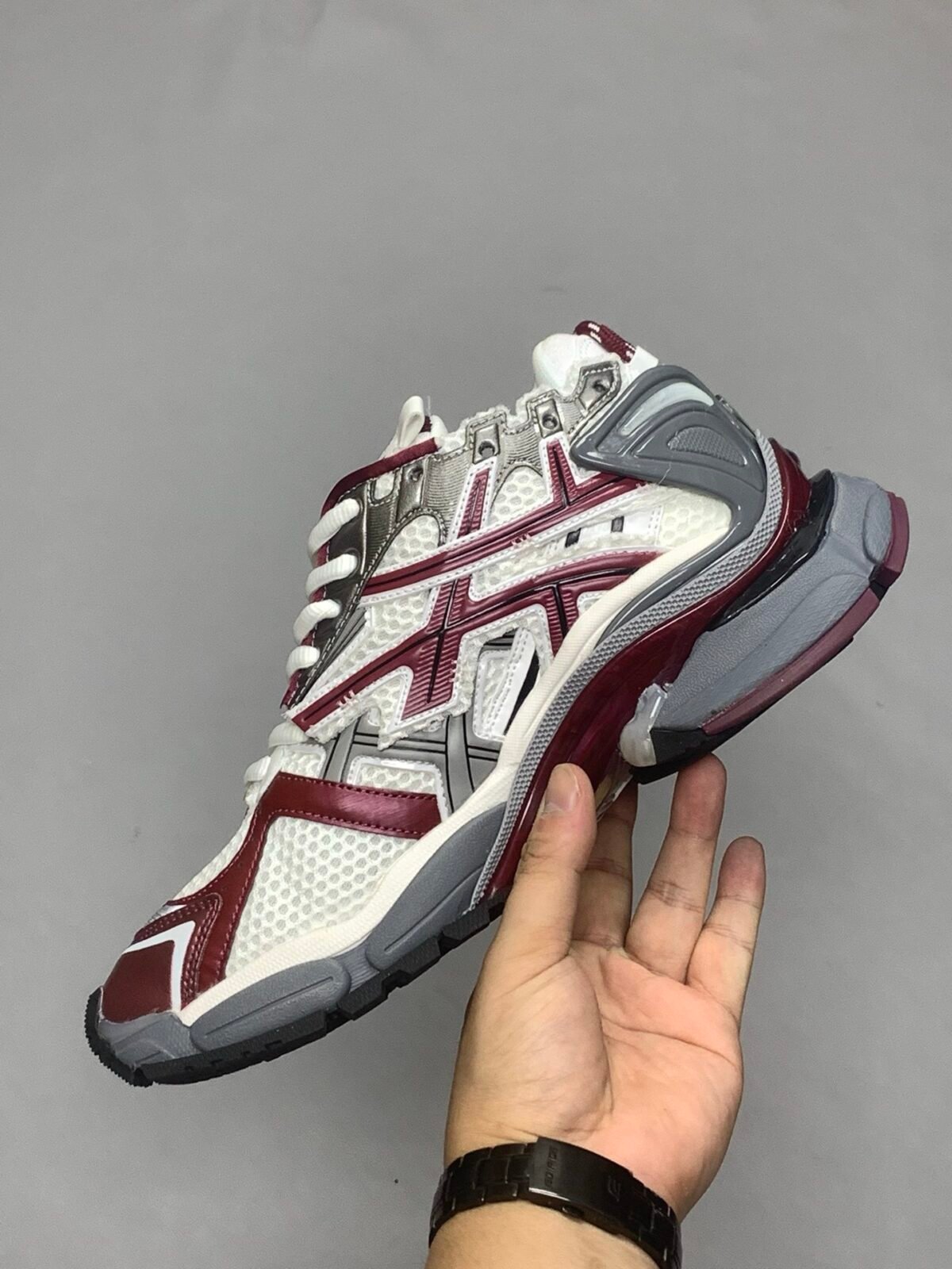 KIVNE Balenciaga Runner sneakers