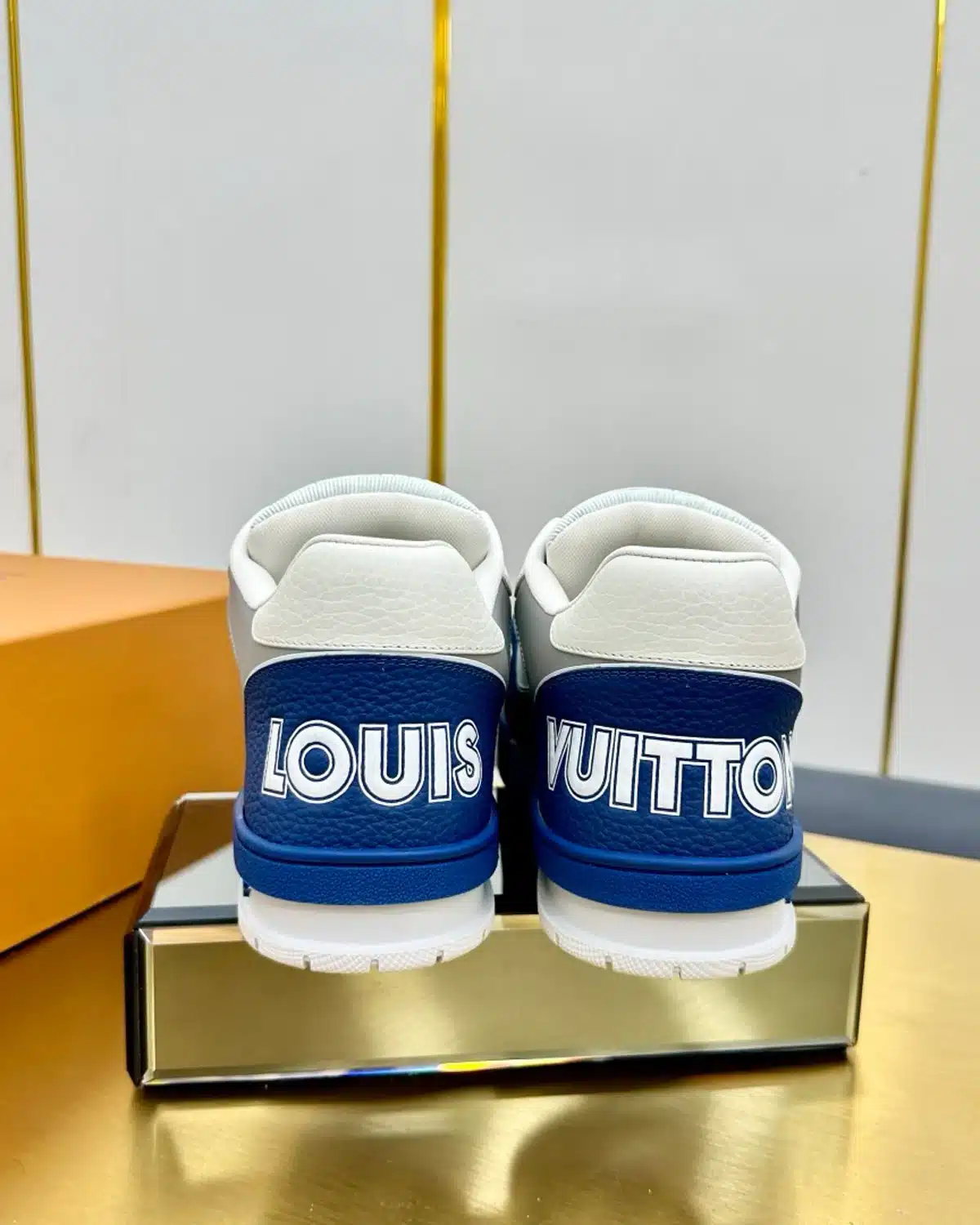 Kivne LV Trainer Sneaker blue