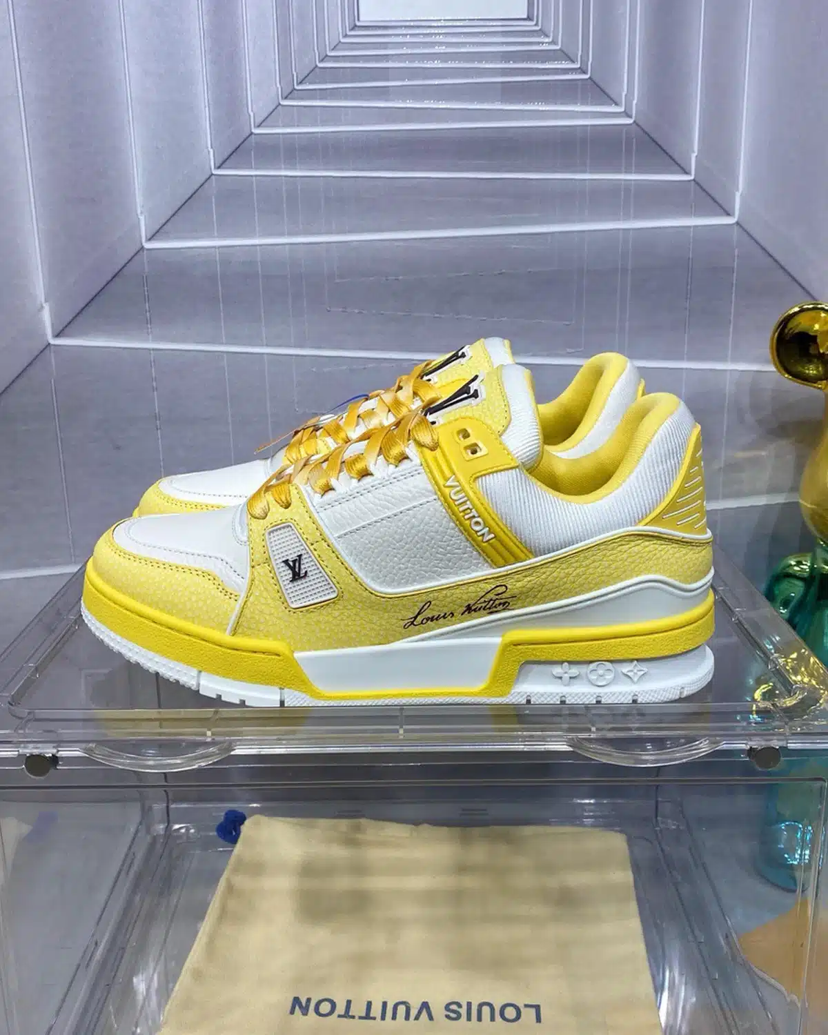 Kivne LV Trainer Sneaker yellow